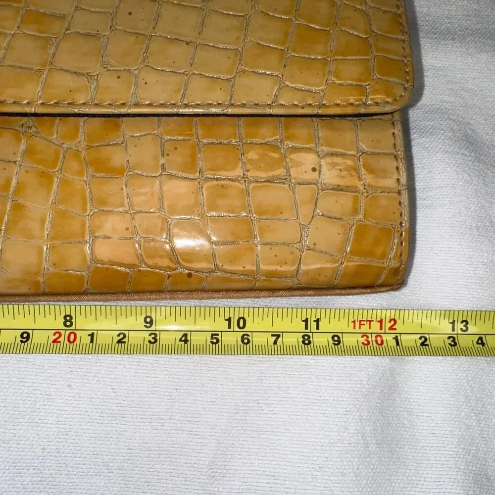 Vintage Faux Croc-Embossed Shoulder Clutch Bag - Tan Brown - Picture 7 of 7